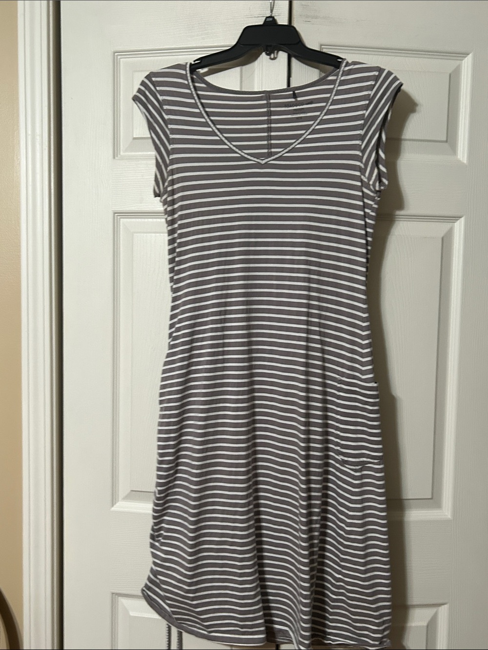 Toad&Co Gray and White - Med - Striped V-Neck, Organic Cotton Blend Midi Dress